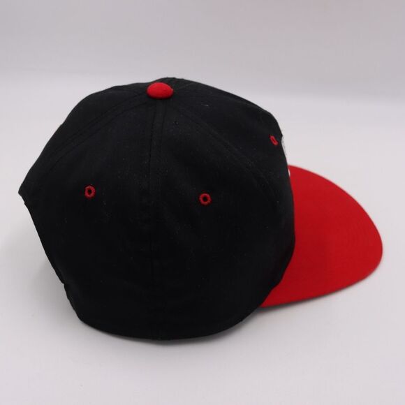 G.C.C. Vintage Chicago Bulls Y2K Snap back Hat Cap NBA OS - Picture 3 of 10